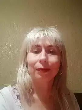 SelinaLovqx from StripChat is Freechat