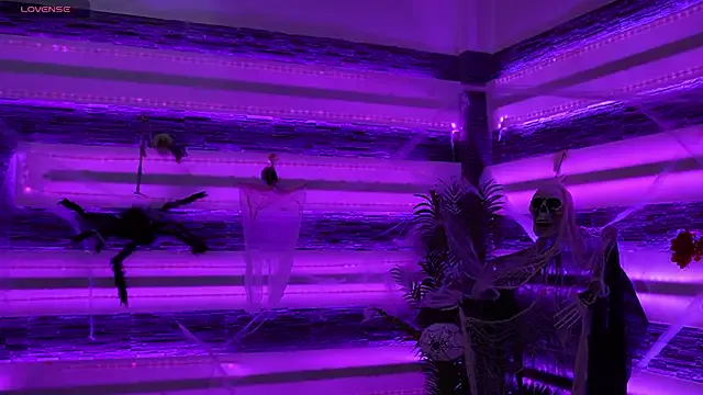 Freechat SexyCelline on StripChat