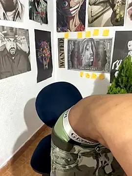 Sexyquerubin from StripChat is Freechat