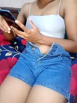 Shakira10ngo from StripChat is Freechat