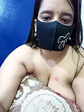 shalini_4_u from StripChat is Freechat