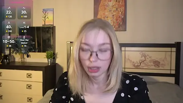 Freechat ShanelTunon on StripChat