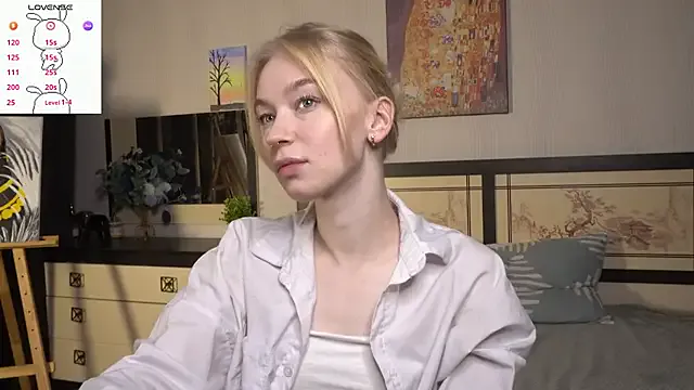 Freechat ShanelTunon on StripChat