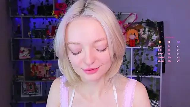 ShizukaBlanche from StripChat is Freechat