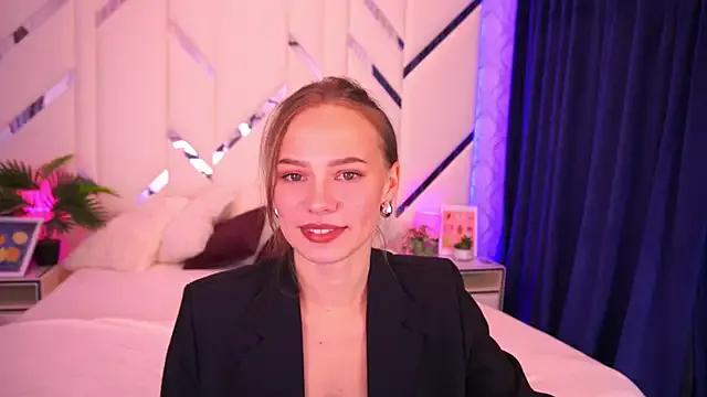 ShyySiren from StripChat is Freechat