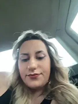 SinfulLovers33 — Blowjob + titty fuck oil + 1 vid LT