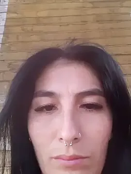 Group single_mother_indecent on StripChat