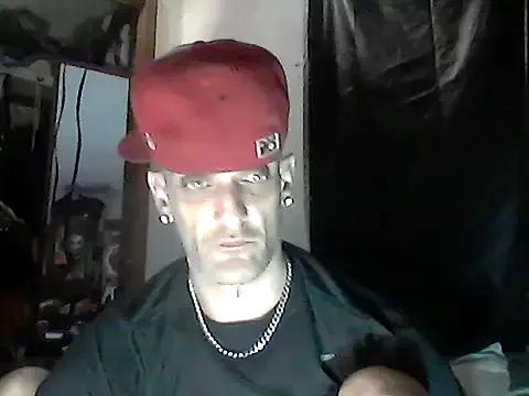 slinginbigD from StripChat is Freechat