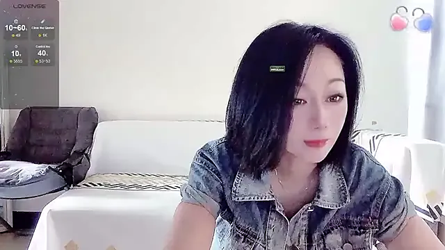 Freechat Smile-- on StripChat