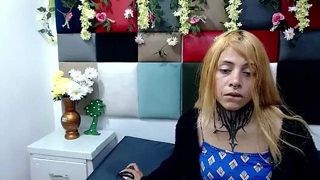 Sofi_Squirt_ from StripChat is Freechat