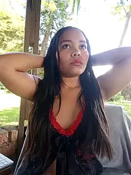 SophiaGuzman from StripChat is Freechat
