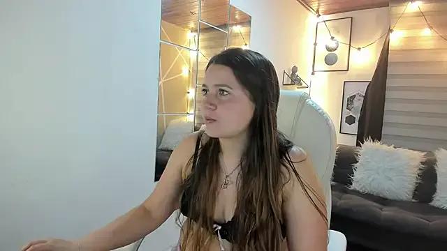 sophiee09_ from StripChat is Freechat