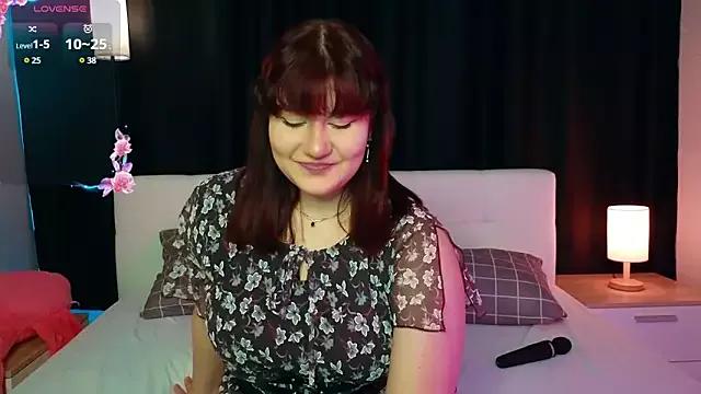 SSatanicLove from StripChat is Freechat