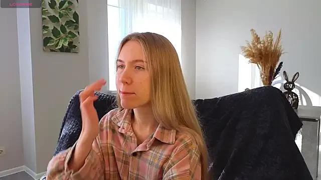 Succubelle from StripChat is Freechat