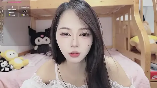 Freechat Sue101010 on StripChat