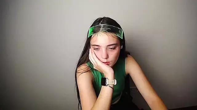 Sun_Shine__ from StripChat is Freechat