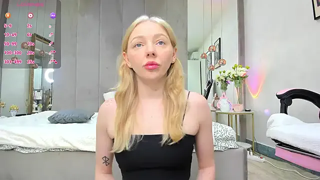 Freechat SundyRose on StripChat