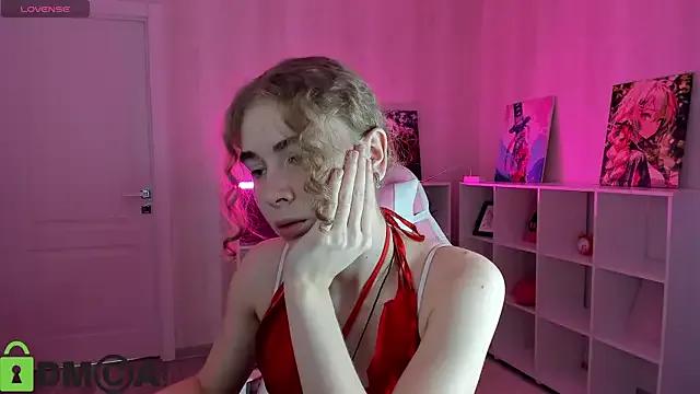 sunn_shine from StripChat is Freechat