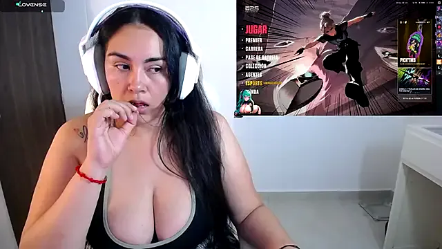 Freechat Sunny_Gamer7 on StripChat