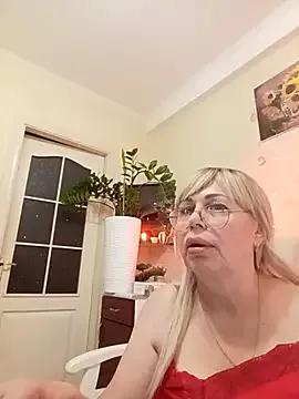 SusieNoreen from StripChat