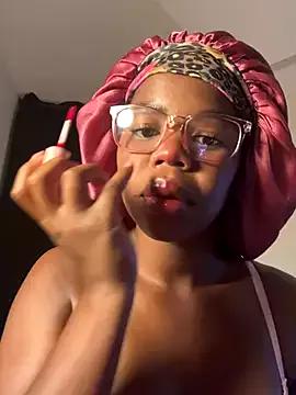 Sweet-Jade from StripChat is Freechat