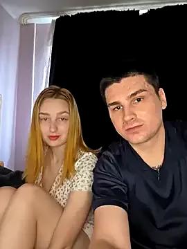 Sweet_Little_Lie from StripChat is Freechat