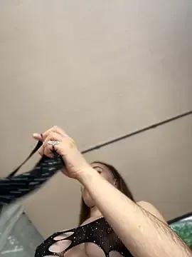 SweetieSinXXX from StripChat is Freechat