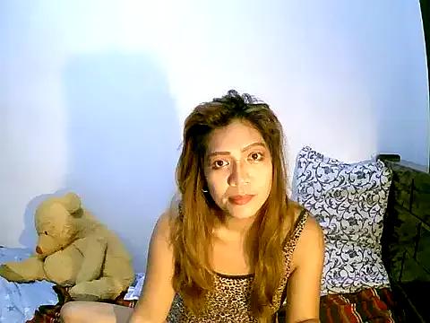 sweetvirginia01 from StripChat