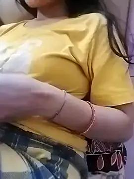 Sweety_Aarushi66 from StripChat is Freechat