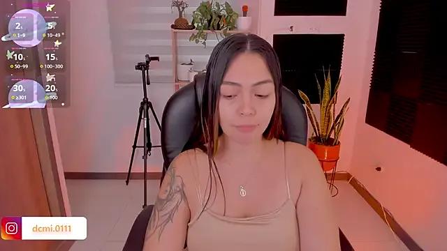TaniaVelvet from StripChat is Freechat