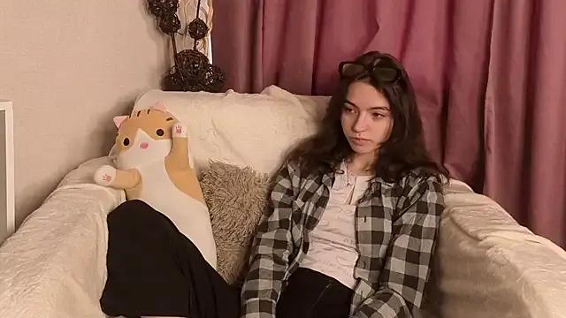 TarahCayne from StripChat is Freechat