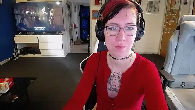 TattooedGirlDK from StripChat is Freechat