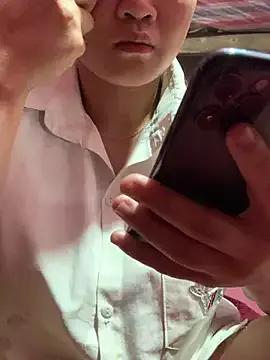 thahuy from StripChat
