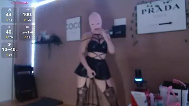 thepinkmaskbabe from StripChat is Freechat