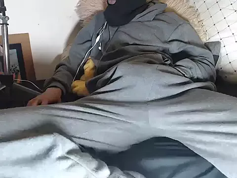 Freechat thirdlegZA on StripChat