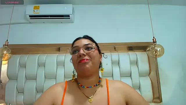 TiffantyAndStacy from StripChat is Freechat