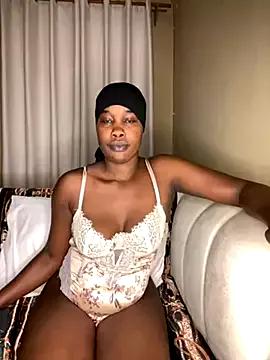 TinaFavourite from StripChat is Freechat