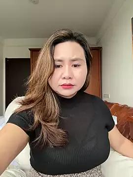 tongtong_love from StripChat is Freechat