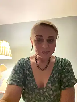 ToriLove777 on StripChat