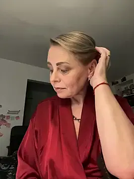 ToriLove777's avatar