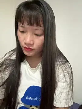 Freechat TrangNemo on StripChat