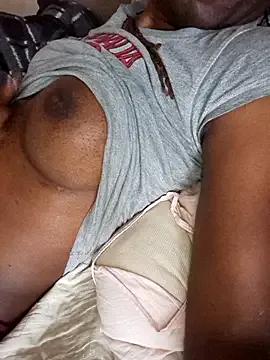 Transminas from StripChat is Freechat