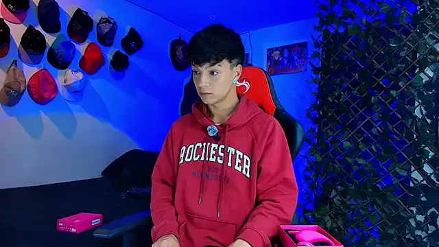 Freechat twink_sebas_ on StripChat