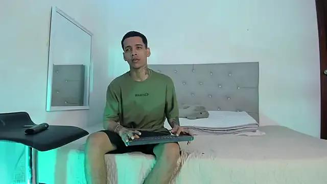 twinkDuohot from StripChat is Freechat
