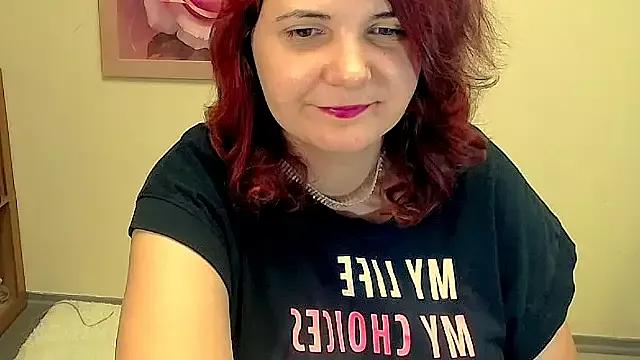 TwoBigSuns from StripChat is Freechat