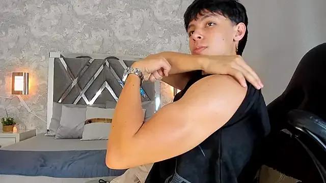 Tyler_durten from StripChat is Freechat