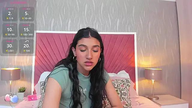 ValentiinaCruz from StripChat is Freechat