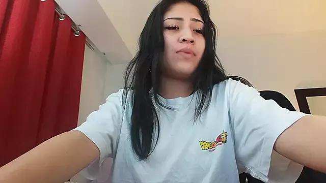 valeska_kailani from StripChat is Freechat
