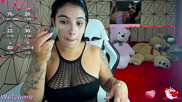 Freechat vane_lopez_ on StripChat