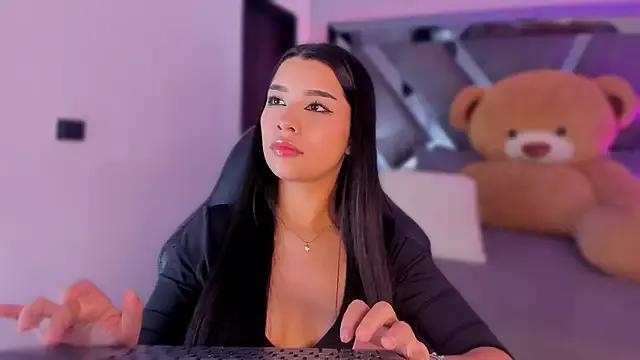 VanessaDuval from StripChat is Freechat